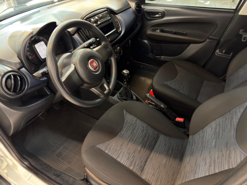 FIAT UNO ATRACTIVE 1.0 2019/2019 LUCAS AUTOMÓVEIS BOM RETIRO DO SUL / Carros no Vale