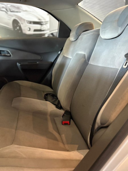 CHEVROLET COBALT 1.4 LTZ 8V 2014/2015 JM AUTOMÓVEIS VENÂNCIO AIRES / Carros no Vale