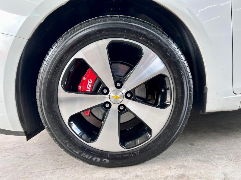 CHEVROLET CRUZE LT 1.8 16V FLEXPOWER 4P MEC. /2014 AR MULTIMARCAS VENÂNCIO AIRES / Carros no Vale