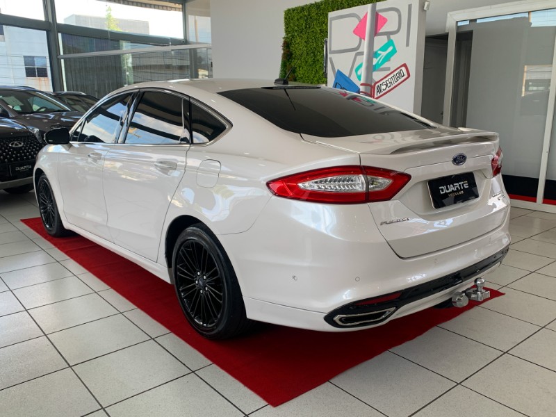 FORD FUSION 2.0 TITANIUM AWD 16V GASOLINA 4P AUTOMÁTICO 2013/2014 DUARTE VEÍCULOS PORTO ALEGRE / Carros no Vale FORD FUSION 2.0 TITANIUM AWD 16V GASOLINA 4P AUTOMÁTICO 2013/2014 DUARTE VEÍCULOS PORTO ALEGRE / Carros no Vale