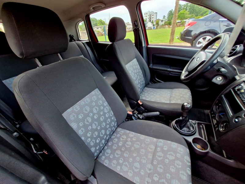 FORD FIESTA 1.0 2012/2013 CRUZEIRO MULTIMARCAS CRUZEIRO DO SUL / Carros no Vale