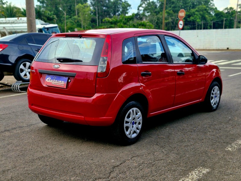 FORD FIESTA 1.0 2012/2013 CRUZEIRO MULTIMARCAS CRUZEIRO DO SUL / Carros no Vale