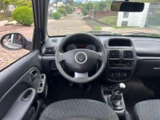 RENAULT CLIO 1.0 EXPRESSION 16V FLEX 4P MANUAL 2015/2015 LS MULTIMARCAS VENÂNCIO AIRES / Carros no Vale