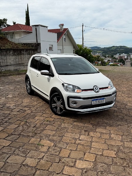 VOLKSWAGEN UP! CROSS 1.0 TSI TOTAL FLEX 2019/2019 BOSCO AUTOMÓVEIS GUAPORÉ / Carros no Vale