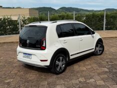 VOLKSWAGEN UP! CROSS 1.0 TSI TOTAL FLEX 2019/2019 BOSCO AUTOMÓVEIS GUAPORÉ / Carros no Vale
