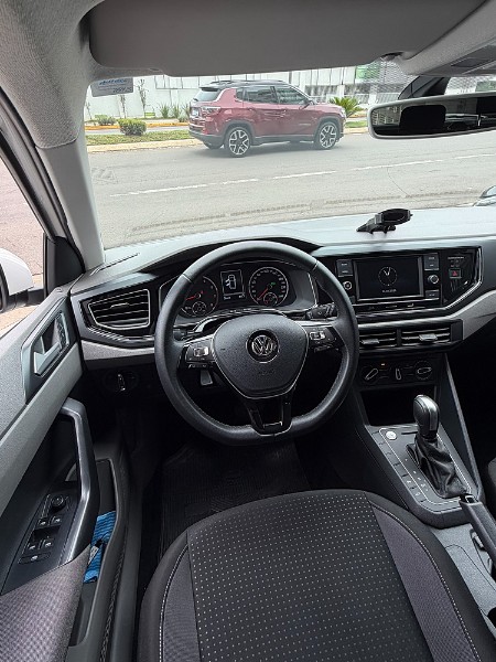 VOLKSWAGEN POLO 1.0 TSI 200 COMFORTLINE 2020/2021 BOSCO AUTOMÓVEIS GUAPORÉ / Carros no Vale