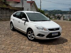 FORD FOCUS HATCH 1.6 GLX 2013/2013 BOSCO AUTOMÓVEIS GUAPORÉ / Carros no Vale