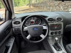 FORD FOCUS HATCH 1.6 GLX 2013/2013 BOSCO AUTOMÓVEIS GUAPORÉ / Carros no Vale