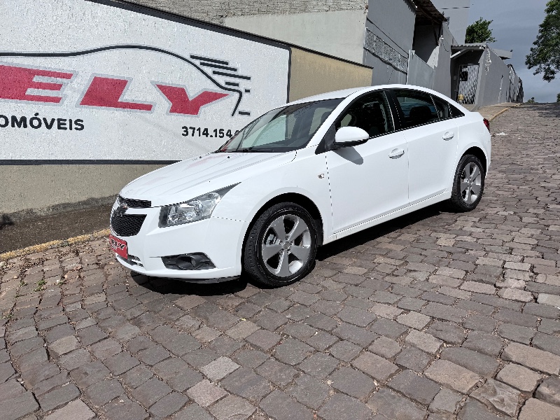 CHEVROLET CRUZE LT 1.8 16V FLEXPOWER 4P AUT. 2014/2014 ELY AUTOMÓVEIS LAJEADO / Carros no Vale