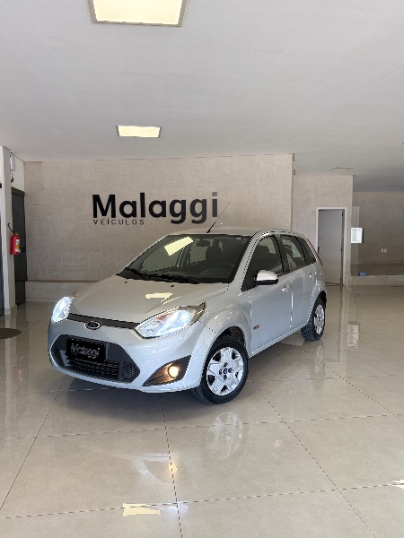 FORD FIESTA 1.6 8V /CLASS 8V 2012/2013 MALAGGI VEÍCULOS ENCANTADO / Carros no Vale