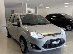 FORD FIESTA 1.6 8V /CLASS 8V 2012/2013 MALAGGI VEÍCULOS ENCANTADO / Carros no Vale