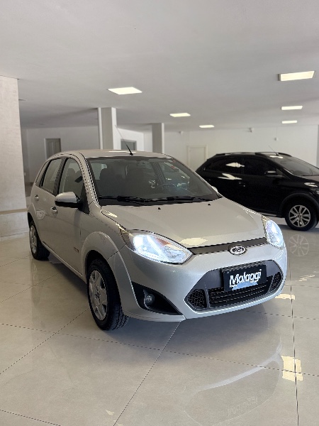 FORD FIESTA 1.6 8V /CLASS 8V 2012/2013 MALAGGI VEÍCULOS ENCANTADO / Carros no Vale