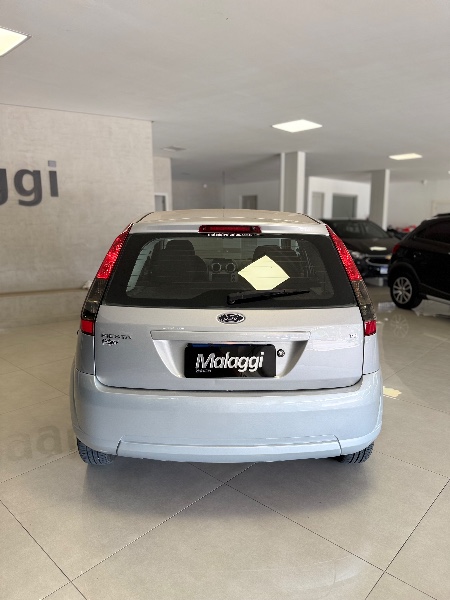 FORD FIESTA 1.6 8V /CLASS 8V 2012/2013 MALAGGI VEÍCULOS ENCANTADO / Carros no Vale