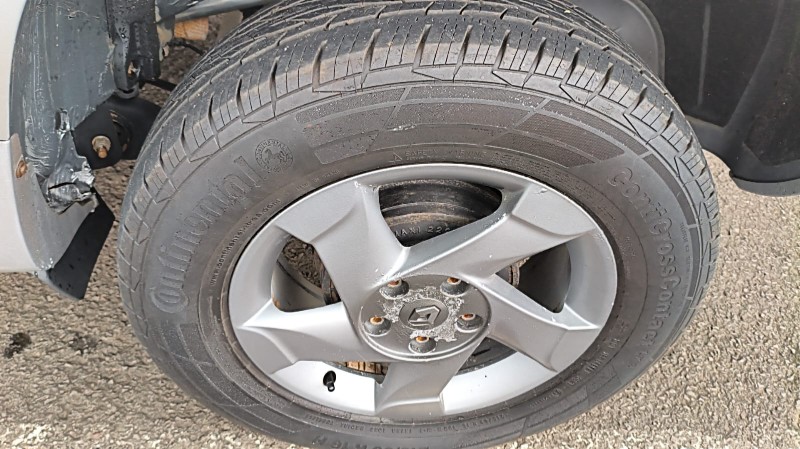 RENAULT DUSTER 2.0 D 4X2A 2013/2014 ADRIANO VEÍCULOS CRUZEIRO DO SUL / Carros no Vale