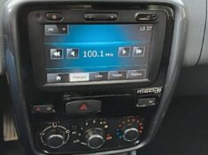 RENAULT DUSTER 2.0 D 4X2A 2013/2014 ADRIANO VEÍCULOS CRUZEIRO DO SUL / Carros no Vale