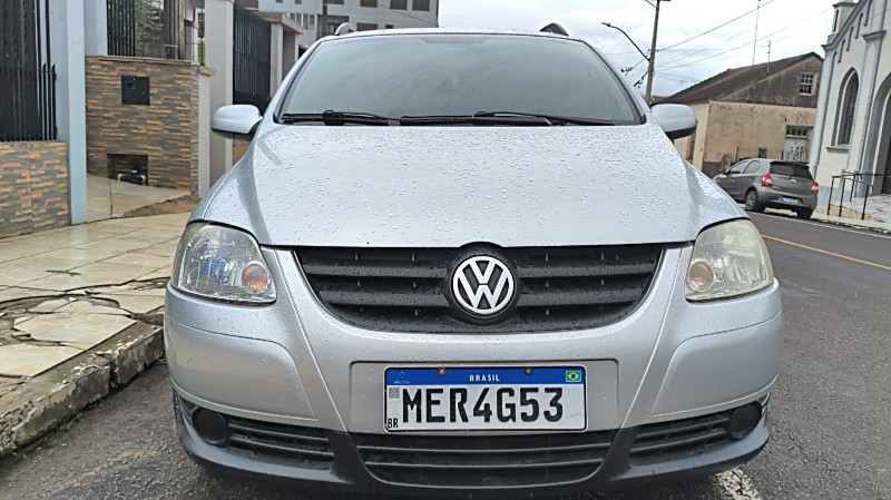 VOLKSWAGEN SPACEFOX 1.6 MI 8V TOTAL 2008/2008 ADRIANO VEÍCULOS CRUZEIRO DO SUL / Carros no Vale