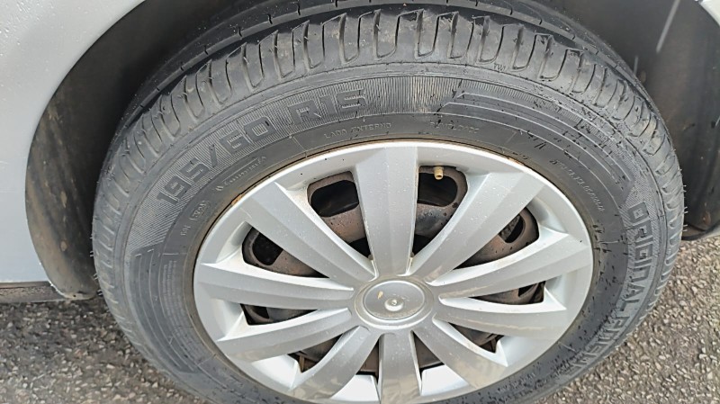 VOLKSWAGEN SPACEFOX 1.6 MI 8V TOTAL 2008/2008 ADRIANO VEÍCULOS CRUZEIRO DO SUL / Carros no Vale