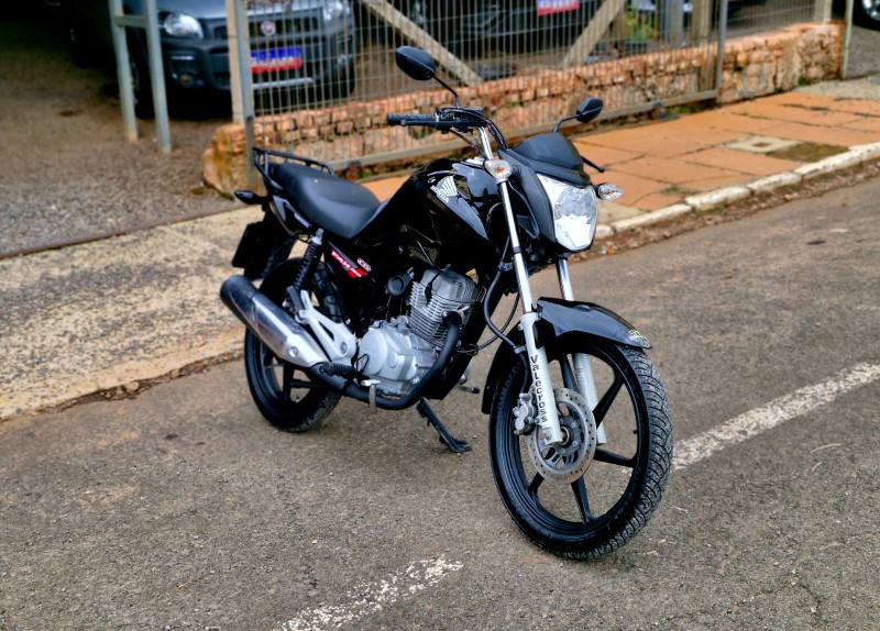 HONDA MOTOS CG 150 FAN ESDI 2013/2014 CRUZEIRO MULTIMARCAS CRUZEIRO DO SUL / Carros no Vale