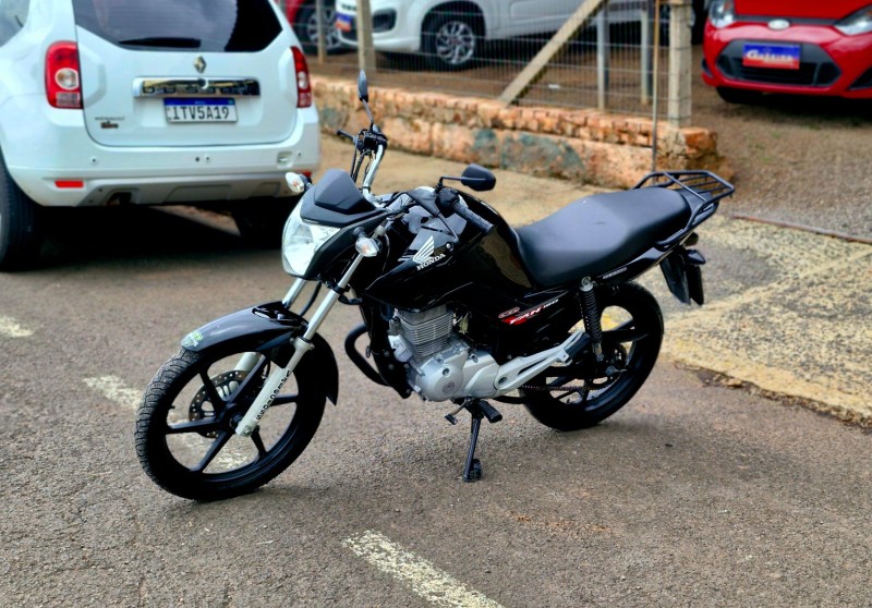HONDA MOTOS CG 150 FAN ESDI 2013/2014 CRUZEIRO MULTIMARCAS CRUZEIRO DO SUL / Carros no Vale