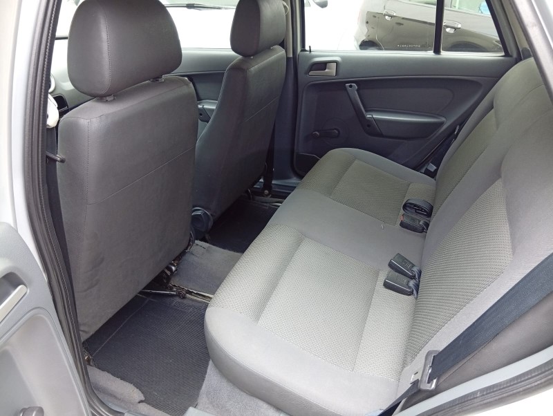 VOLKSWAGEN GOL 1.0 2007/2008 ALTERNATIVA VEÍCULOS LAJEADO / Carros no Vale