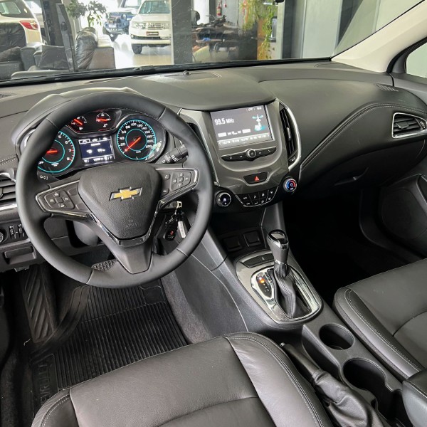 CHEVROLET CRUZE LT 1.4 TURBO 2018/2018 JOÃO CARROS MULTIMARCAS GUAPORÉ / Carros no Vale