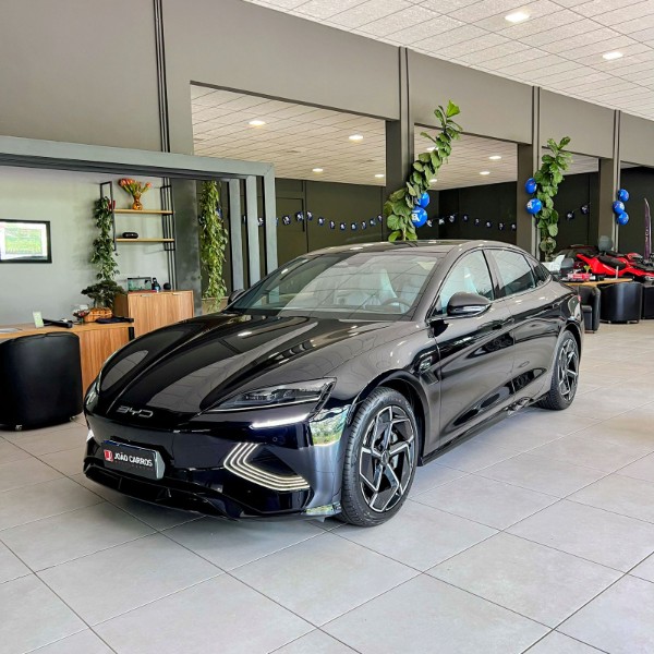 BYD SEAL AWD ELÉTRICO 2025/2025 JOÃO CARROS MULTIMARCAS GUAPORÉ / Carros no Vale