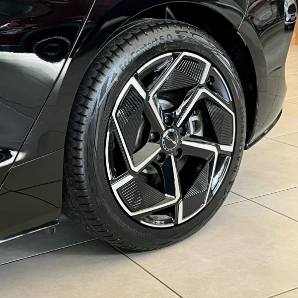 BYD SEAL AWD ELÉTRICO 2025/2025 JOÃO CARROS MULTIMARCAS GUAPORÉ / Carros no Vale