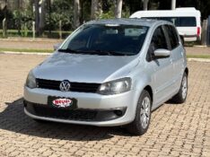 VOLKSWAGEN FOX 1.6 G2 TREND 4P 2013/2013 NEURI VEÍCULOS LAJEADO / Carros no Vale