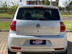 VOLKSWAGEN FOX 1.6 G2 TREND 4P 2013/2013 NEURI VEÍCULOS LAJEADO / Carros no Vale