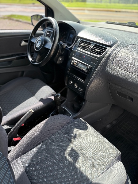 VOLKSWAGEN FOX 1.6 G2 TREND 4P 2013/2013 NEURI VEÍCULOS LAJEADO / Carros no Vale