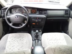 CHEVROLET VECTRA CD 2.2 2004/2004 ALTERNATIVA VEÍCULOS LAJEADO / Carros no Vale