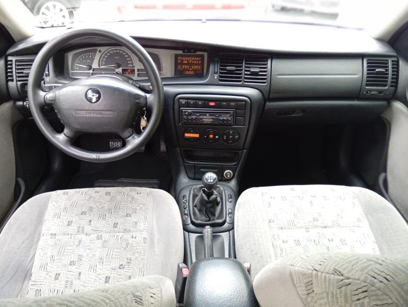 CHEVROLET VECTRA CD 2.2 2004/2004 ALTERNATIVA VEÍCULOS LAJEADO / Carros no Vale