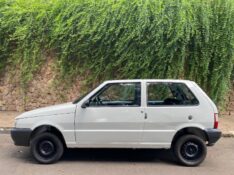 FIAT UNO MILLE ECONOMY 1.0 2008/2009 ESTAÇÃO DO CARRO ESTRELA / Carros no Vale