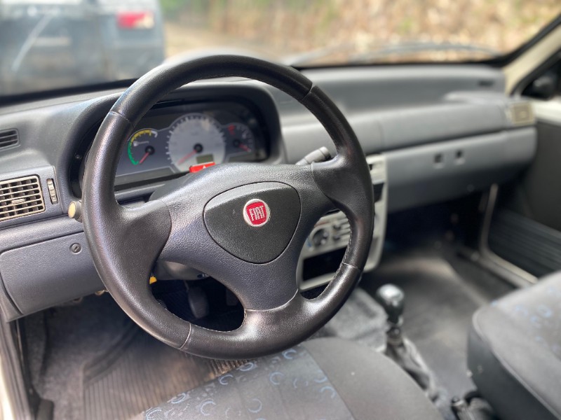 FIAT UNO MILLE ECONOMY 1.0 2008/2009 ESTAÇÃO DO CARRO ESTRELA / Carros no Vale