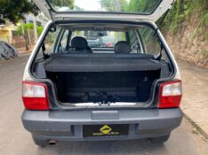 FIAT UNO MILLE ECONOMY 1.0 2008/2009 ESTAÇÃO DO CARRO ESTRELA / Carros no Vale