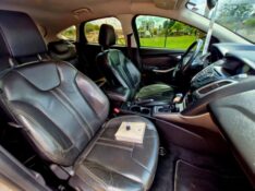 FORD FOCUS HATCH 2.0 SE, / 2015/2015 CRUZEIRO MULTIMARCAS CRUZEIRO DO SUL / Carros no Vale