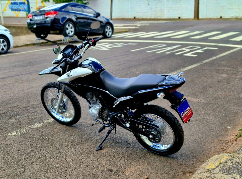 HONDA MOTOS NXR 160 BROS ESD 2015/2015 CRUZEIRO MULTIMARCAS CRUZEIRO DO SUL / Carros no Vale