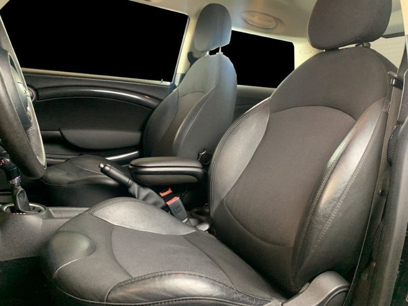 MINI COOPER 1.6 S 2013/2013 DUARTE VEÍCULOS PORTO ALEGRE / Carros no Vale