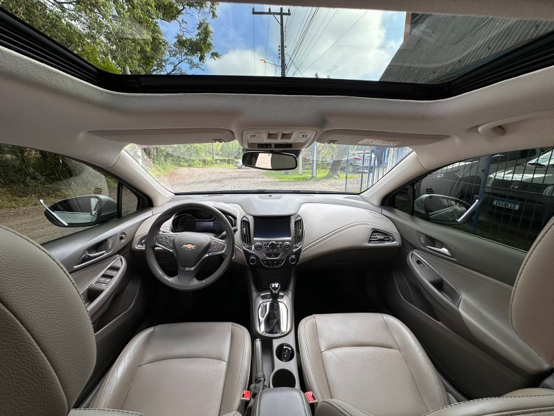 CHEVROLET CRUZE LTZ 1.4 TURBO /2017 MENEGHINI VEÍCULOS ARROIO DO MEIO / Carros no Vale CHEVROLET CRUZE LTZ 1.4 TURBO /2017 MENEGHINI VEÍCULOS ARROIO DO MEIO / Carros no Vale