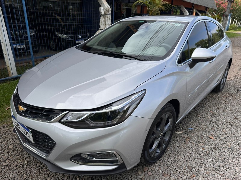 CHEVROLET CRUZE LTZ 1.4 TURBO /2017 MENEGHINI VEÍCULOS ARROIO DO MEIO / Carros no Vale CHEVROLET CRUZE LTZ 1.4 TURBO /2017 MENEGHINI VEÍCULOS ARROIO DO MEIO / Carros no Vale