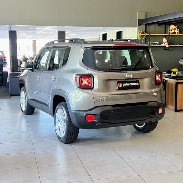 JEEP RENEGADE LONGITUDE 2.0 4X4 2016/2016 JOÃO CARROS MULTIMARCAS GUAPORÉ / Carros no Vale