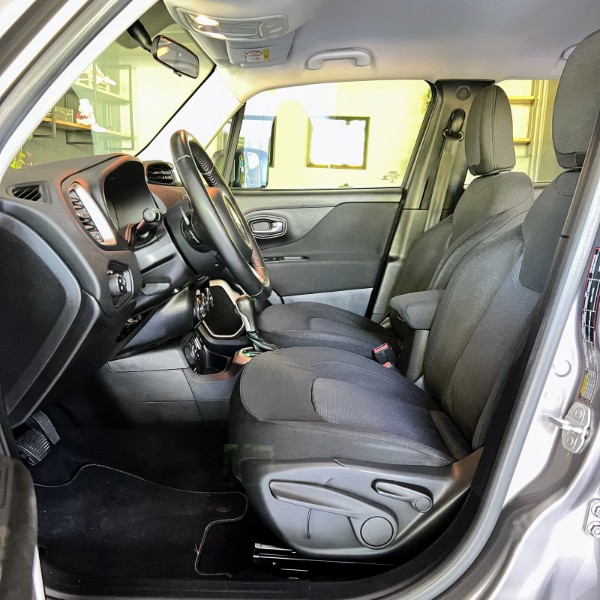 JEEP RENEGADE LONGITUDE 2.0 4X4 2016/2016 JOÃO CARROS MULTIMARCAS GUAPORÉ / Carros no Vale