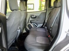 JEEP RENEGADE LONGITUDE 2.0 4X4 2016/2016 JOÃO CARROS MULTIMARCAS GUAPORÉ / Carros no Vale