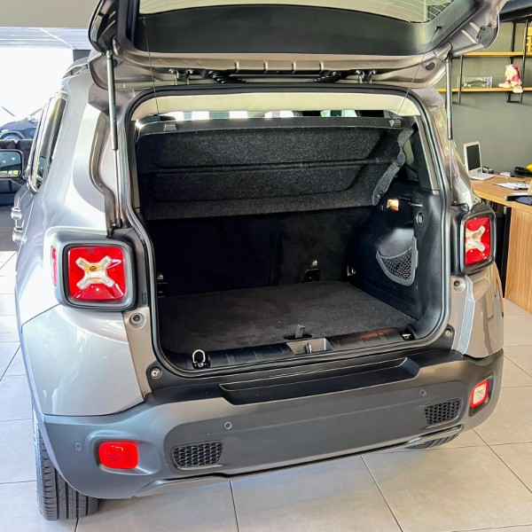 JEEP RENEGADE LONGITUDE 2.0 4X4 2016/2016 JOÃO CARROS MULTIMARCAS GUAPORÉ / Carros no Vale