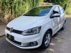 VOLKSWAGEN FOX 1.6 TRENDLINE 8V 2015/2016 ESTAÇÃO DO CARRO ESTRELA / Carros no Vale