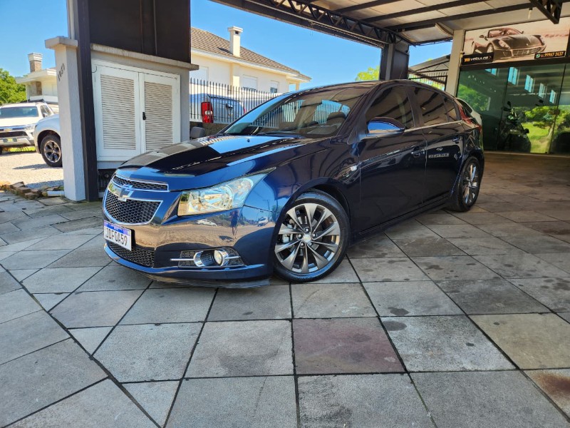 CHEVROLET CRUZE SPORT6 LT 1.8 2014/2014 TS VEÍCULOS ANTA GORDA / Carros no Vale