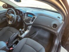 CHEVROLET CRUZE SPORT6 LT 1.8 2014/2014 TS VEÍCULOS ANTA GORDA / Carros no Vale