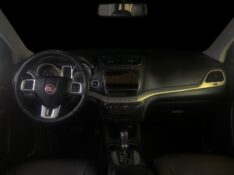 FIAT FREEMONT 2.4 PRECISION 16V GASOLINA 4P AUTOMÁTICO 2014/2014 DUARTE VEÍCULOS PORTO ALEGRE / Carros no Vale