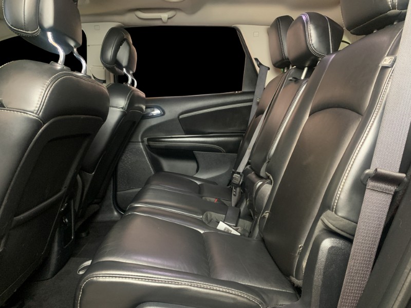 FIAT FREEMONT 2.4 PRECISION 16V GASOLINA 4P AUTOMÁTICO 2014/2014 DUARTE VEÍCULOS PORTO ALEGRE / Carros no Vale