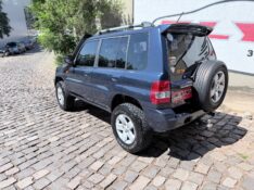 MITSUBISHI PAJERO TR4 2.0 4X4 16V 2004/2004 ELY AUTOMÓVEIS LAJEADO / Carros no Vale